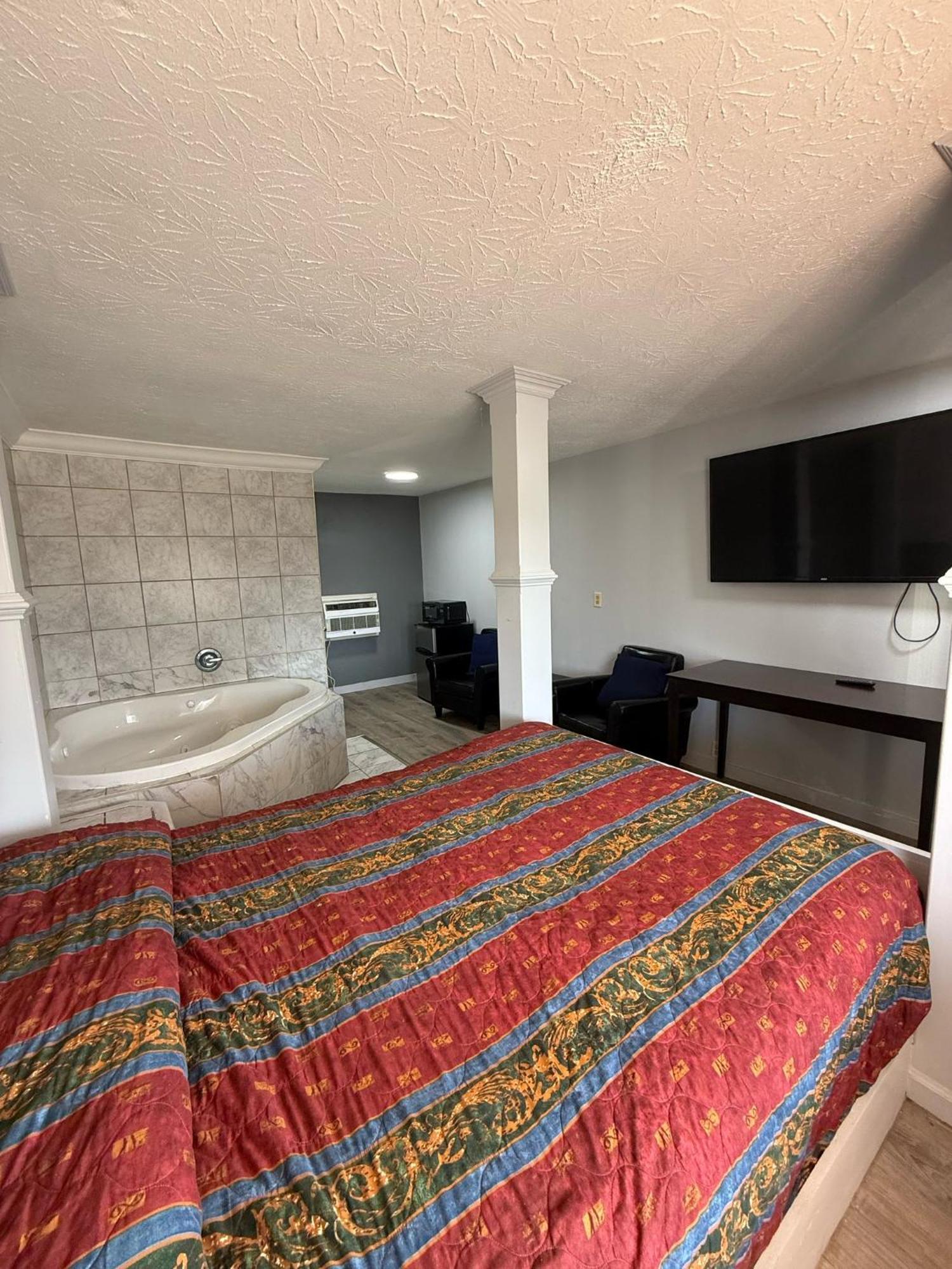 Blisspoint Inn Fka Motel 6T7 Ινδιανάπολη Εξωτερικό φωτογραφία